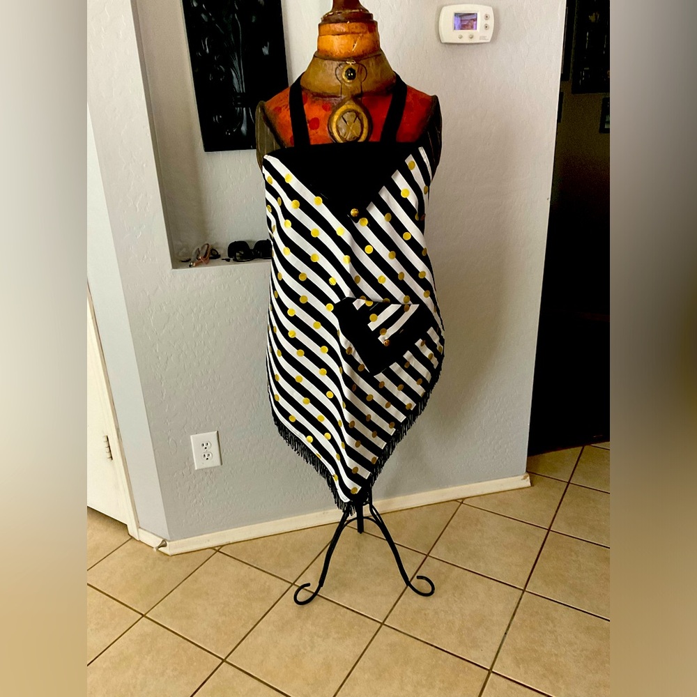 Women’s Apron - Sassy black/white